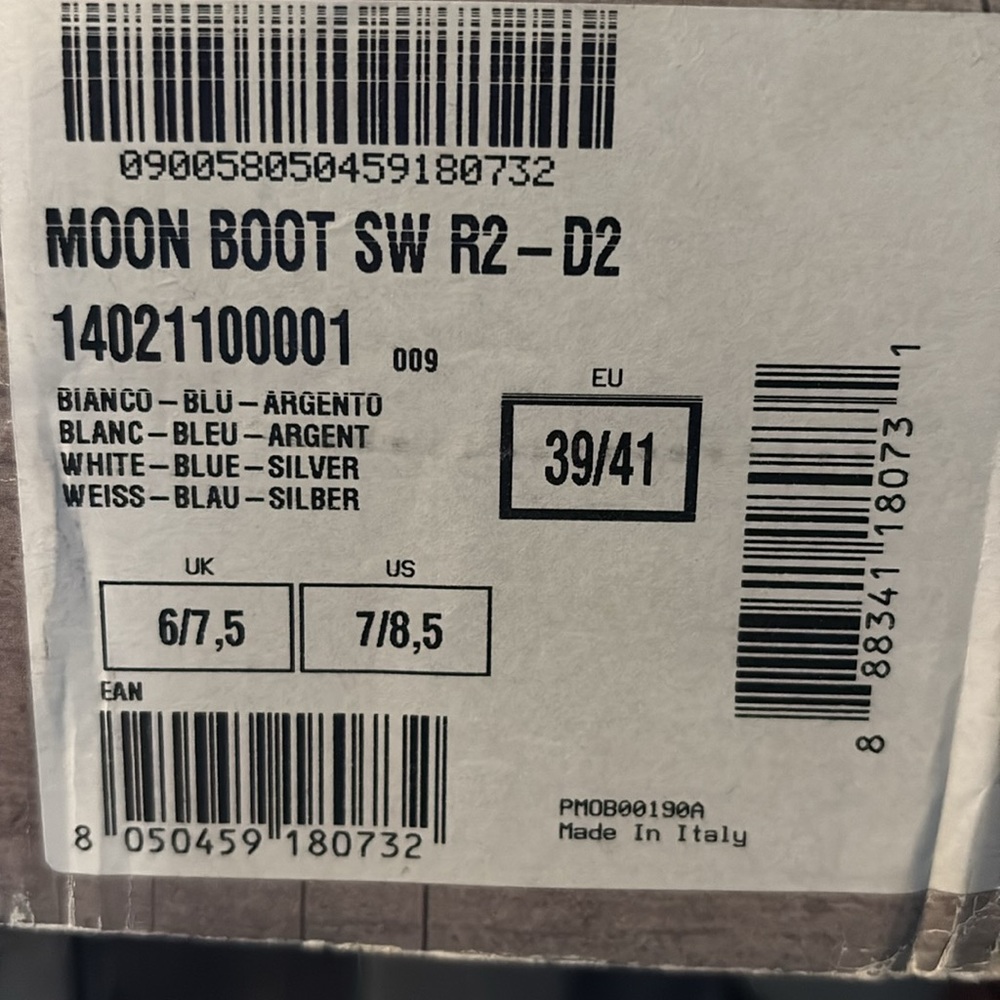 Star Wars limited edition moon boots - Picture 4 of 8